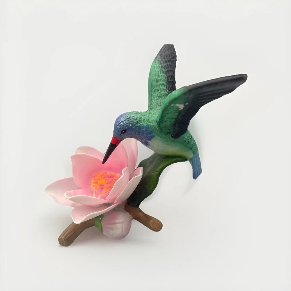 2 VNTG‎ Hummingbird Figurines
